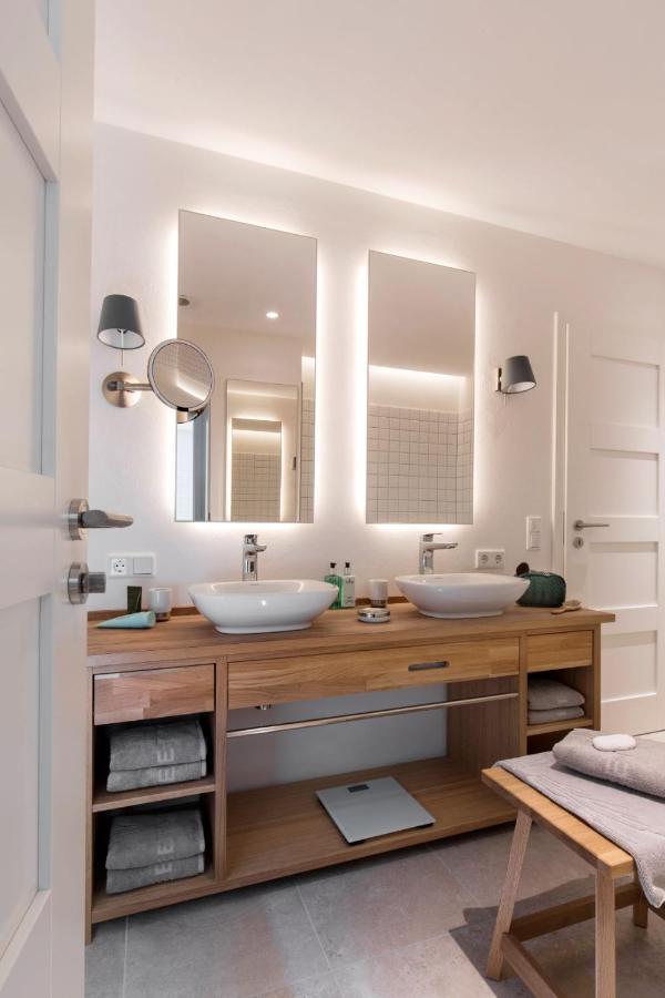 הוילה Nieby  Reetdorf Geltinger Birk Atelierhaus Schilfinsel מראה חיצוני תמונה